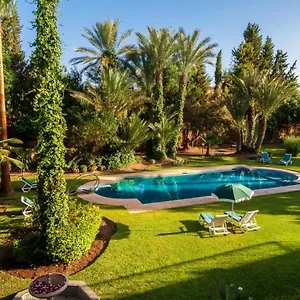 riad-villa-des-trois-golfs.marrakeshhotelsmorocco.com/